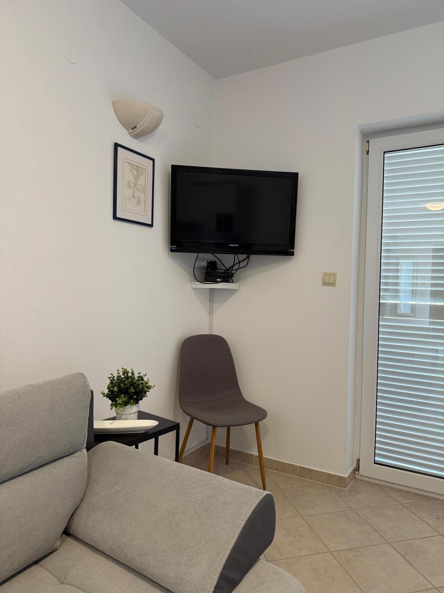 Apartmani Samec Novalja Eksteriør billede