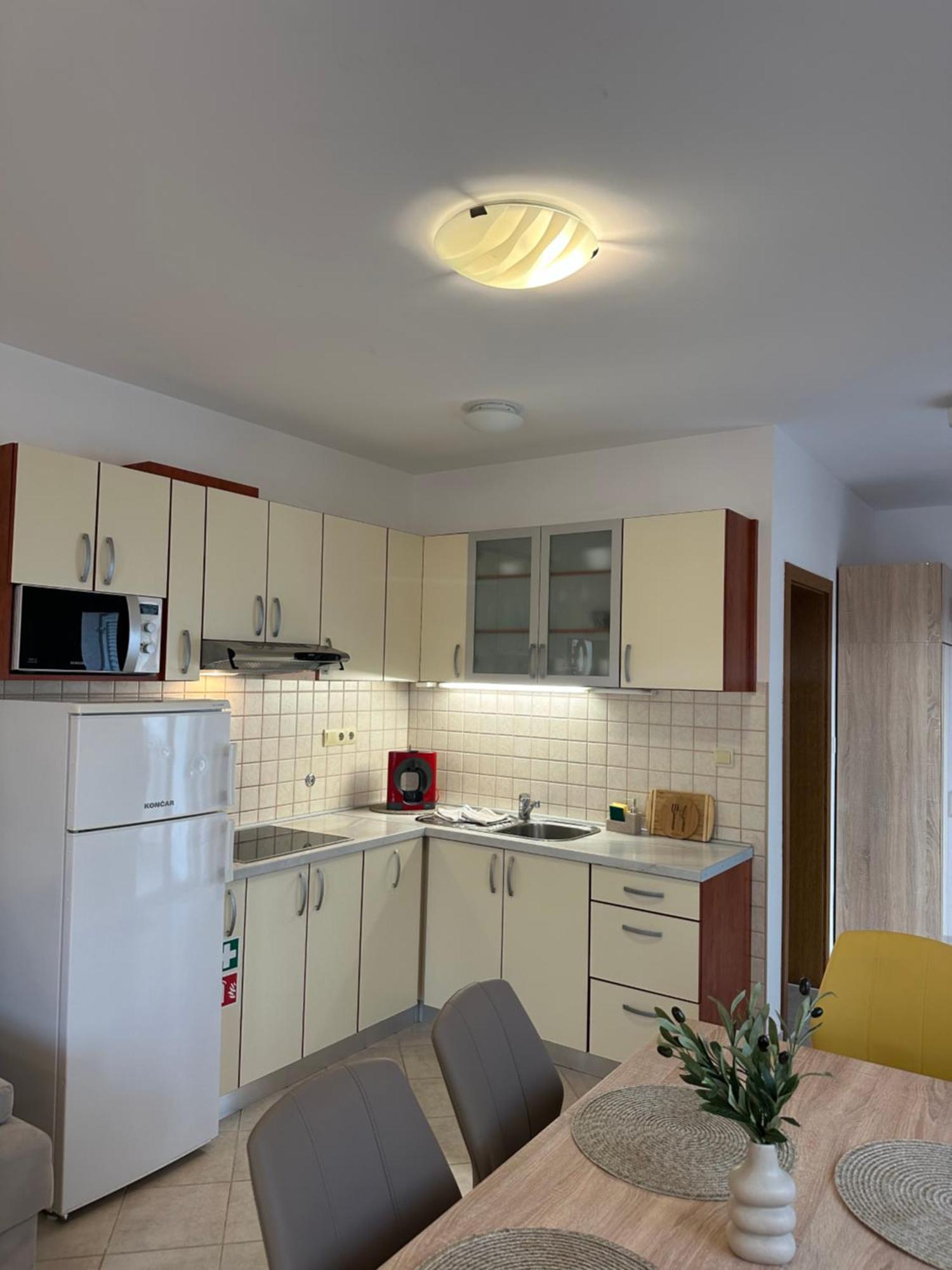 Apartmani Samec Novalja Eksteriør billede